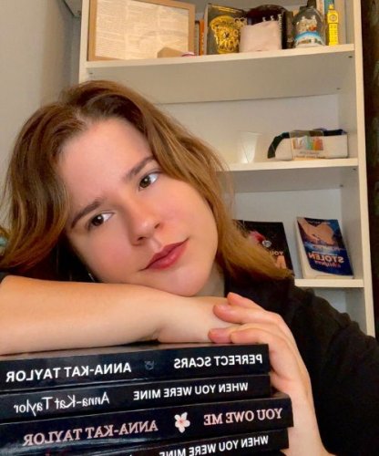 Anna-Kat Taylor